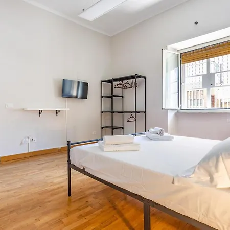 Apartment House Dafal By Rentbeat